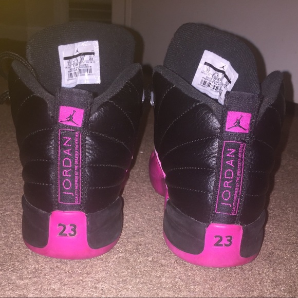 pink jordans size 3